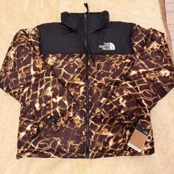 The North Face size Large Brand New / Chamarra North Face Nuevo talla large