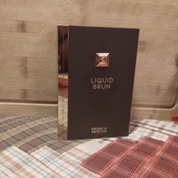 French Avenue Liquid Brun 