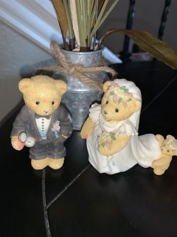 Cherished teddies bride and groom