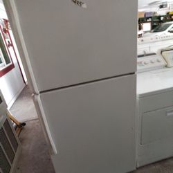 Refrigerator Works Great Clean 