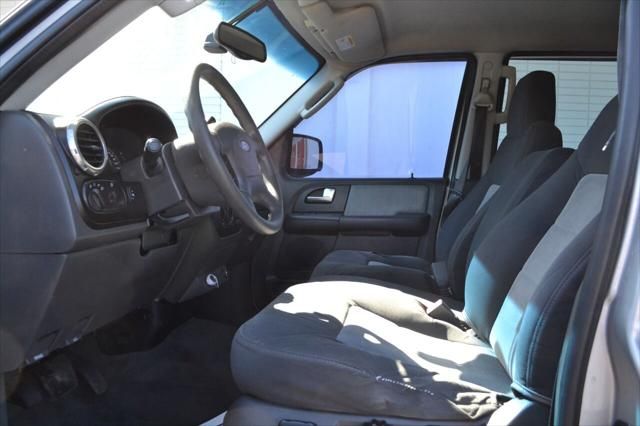 2003 Ford Expedition