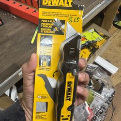 Dewalt Blades And Knifes 