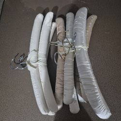 Satin/Fabric Hangers & Hooks For Hangers