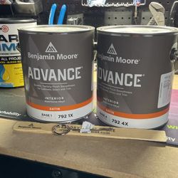 Benjamin Moore Hale Navy UNOPENED