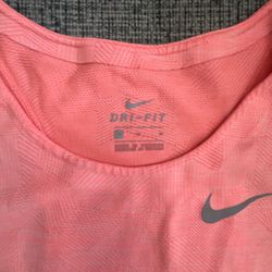 Dri-Fit Women’s Nike Bundle