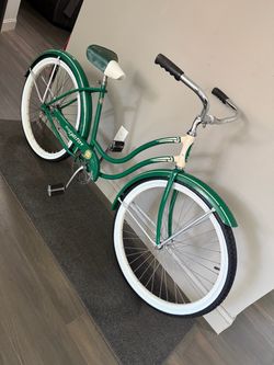 1950’s Schwinn Spitfire Bicycle Original Vintage Antique Klunker Beach Cruiser Bike Bicycle Prop Decor Bar Grill Restaurant