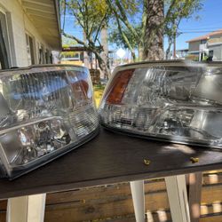 Dodge Ram Head Lights 2014