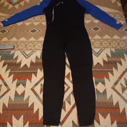 Wetsuit 
