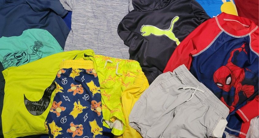 Boys Lot Bundle Size 4/5 ($15)