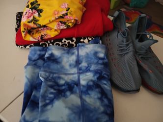 Casual yoga pants 3x sweatshirts 2 shoes 10 to 11-