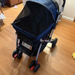 Pet Stroller — Like new