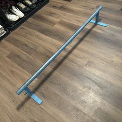 Skating Grind Rail 
