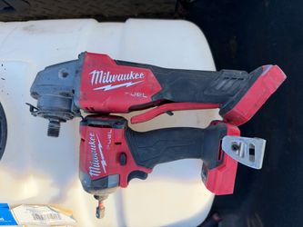 Milwaukee grinder