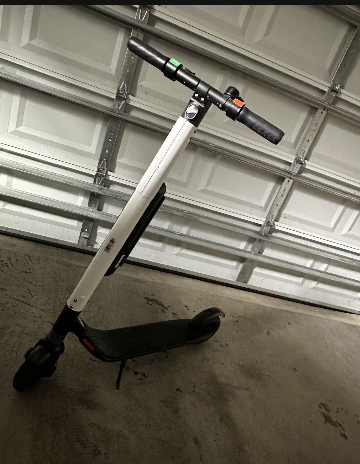 Ninebot Scooter By Segway ES4.