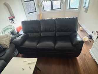 Black Leather 3-Seater Reclining Sofa