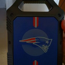 Patriots Bluetooth Speaker And Flag 