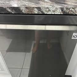 LG Dishwasher Black Stainless