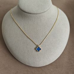 Clover Blue Stone Necklace 
