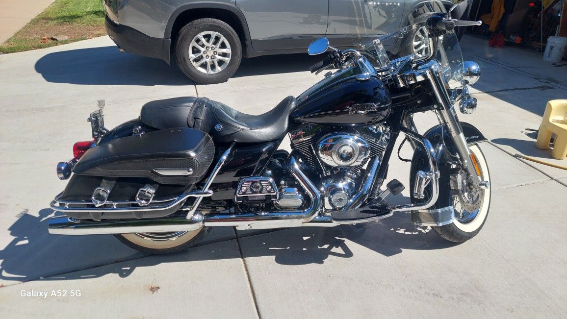 2013 Harley davidson Road king classic