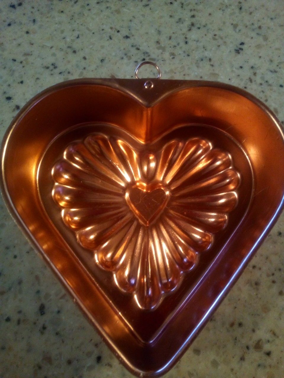 Vintage copper heart jello mold/7x7 inch/ hanging decoration or use for jello/3 cup capacity