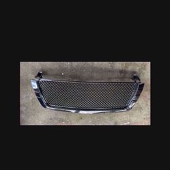   2007-2013 Gmc Sierra 1500 grill read post they cost 600 dollars 