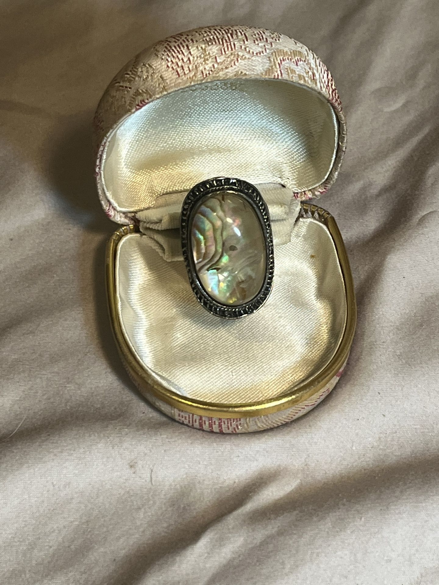 Sz 6.5 Silver Tone & Abalone Slice Ring