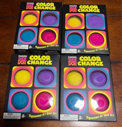 Schylling  Teenie Needoh color change