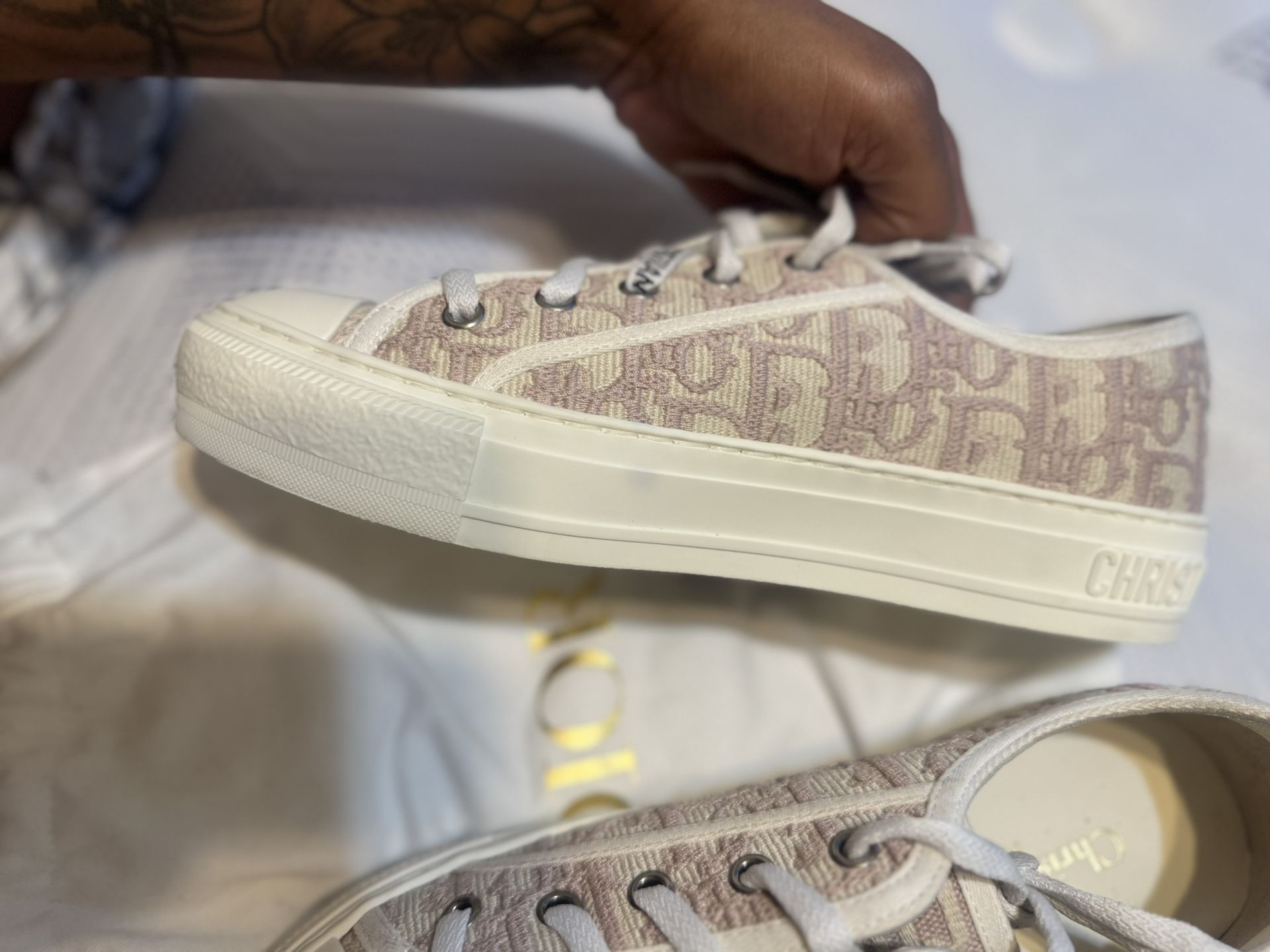 Dior B23 Sneakers – Authentic – Size 8– Clean