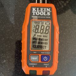 NEW Klein Tools RT250 GFCI  Receptacle Tester with LCD Display 
