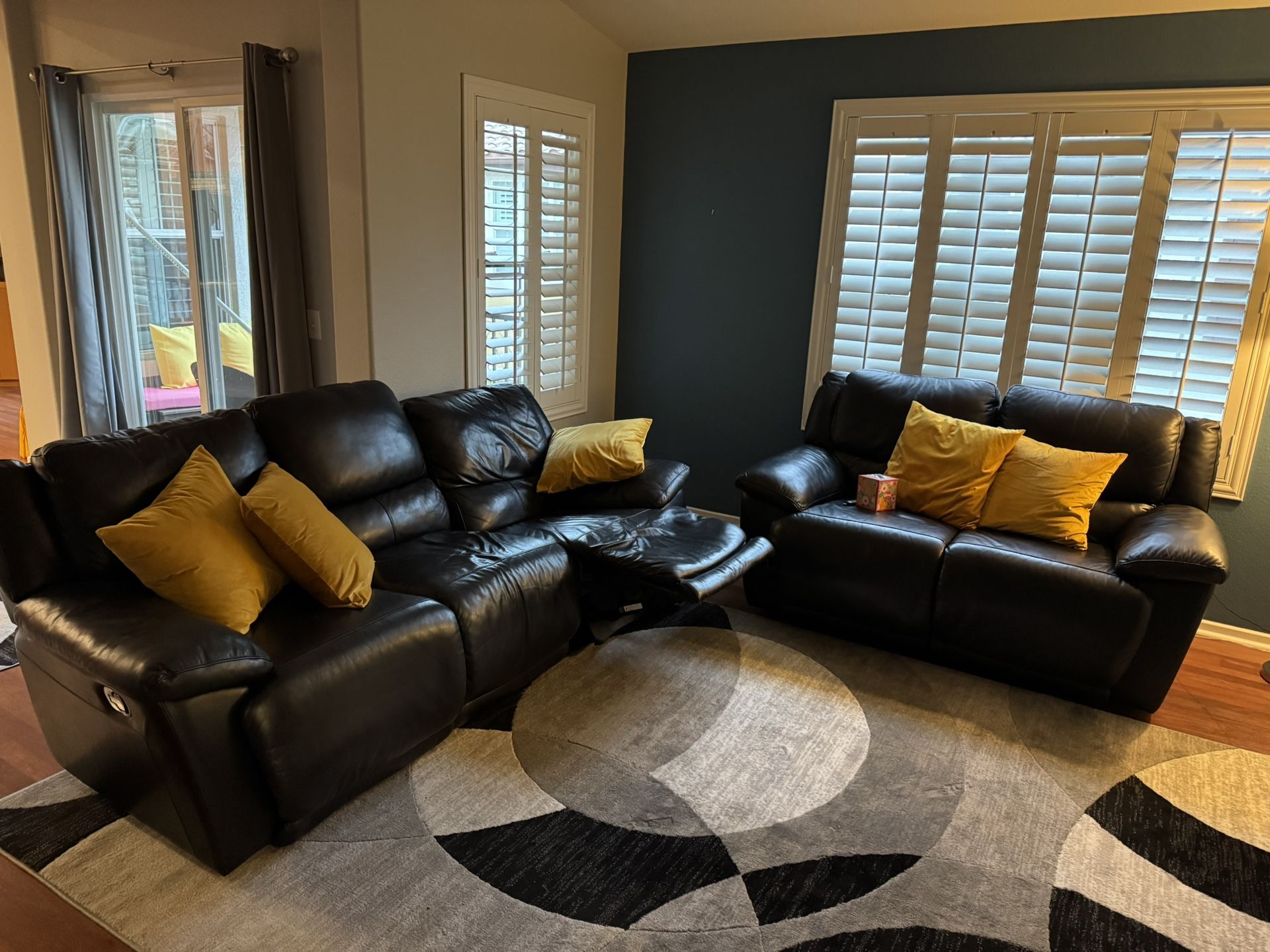 Reclining Leather Sofa & Love Seat