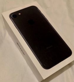 Apple iPhone 7 - 256 GB - UNLOCKED 