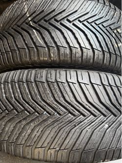 245-45-18 Michelin