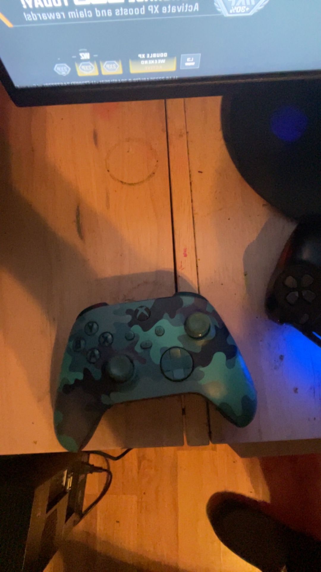 25$