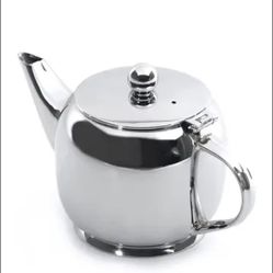 BergHOFF Metal 18/10 Tea Pot – 0.75 qt (Model G13) – Used, Still Like New