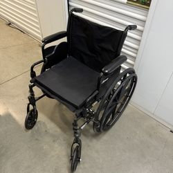 wheelchair 