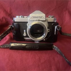NIKON NIKKORMAT FTN SLR 35mm Film Camera (Body Only), Comes w/ Vintage Nikon Bag
