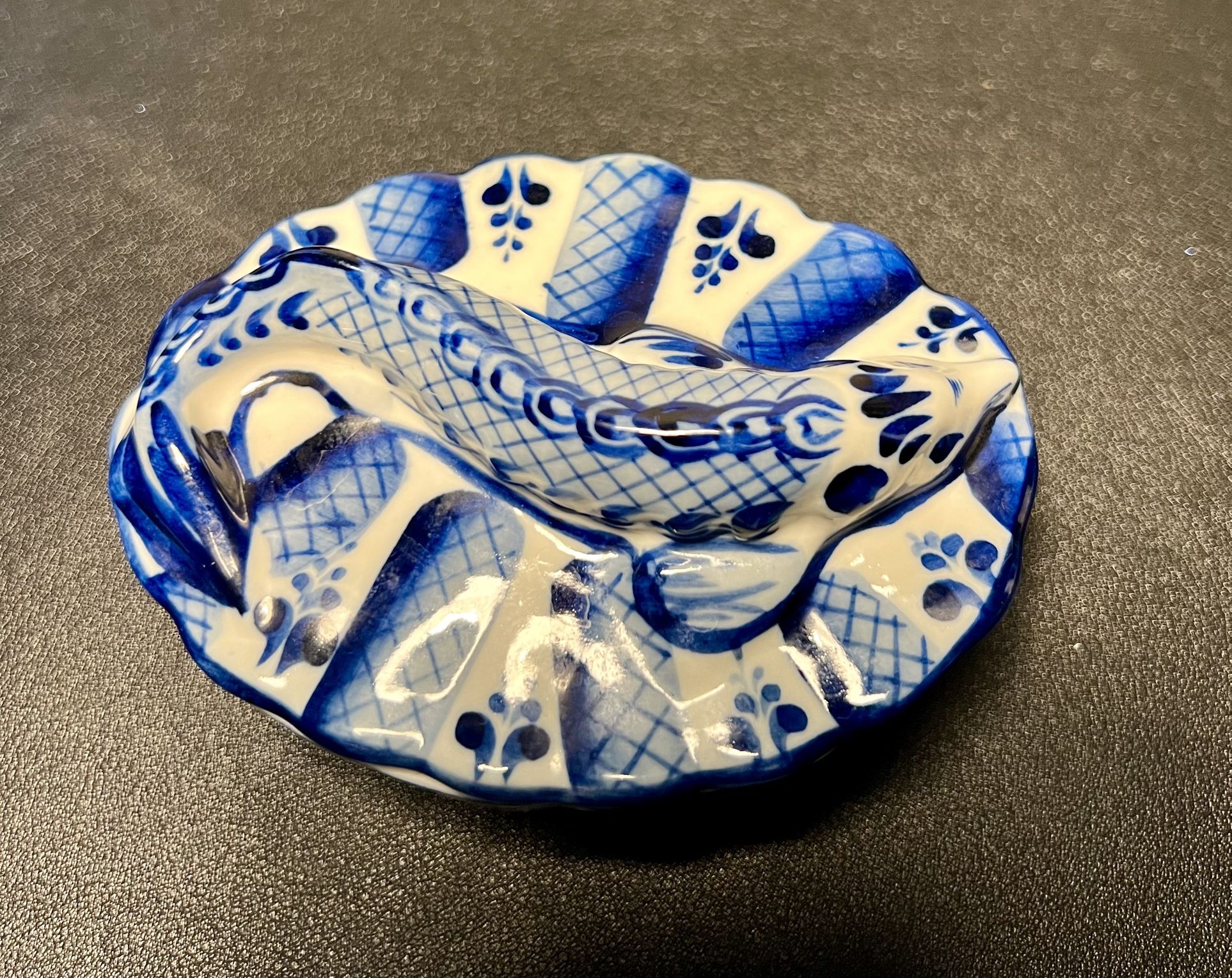 Gzhel Vintage 1970s Porcelain Blue White Oval Trinket Box Lid Fish Pike Handpainted