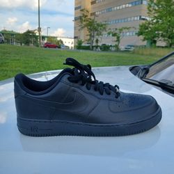 Brand New And Original Men's Nike Air Force Ones Sneakers Size 13