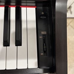 KAWAI KDP90 Digital piano - $799