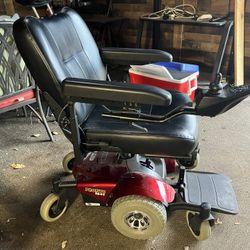 Mobility Electric Wheelchair 