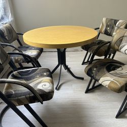 Kitchen Table (round) And 4 Chairs