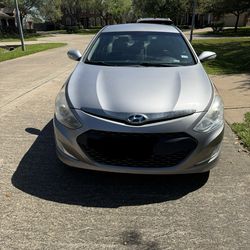 2011 Hyundai Sonata-Hybrid