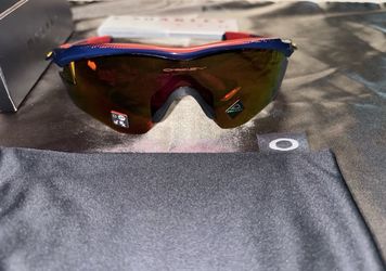Oakley Prizm Shield Sunglasses Blue Red