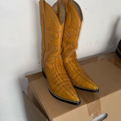 Boots For Sale! 
