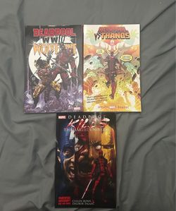 3 DeadPool comics books