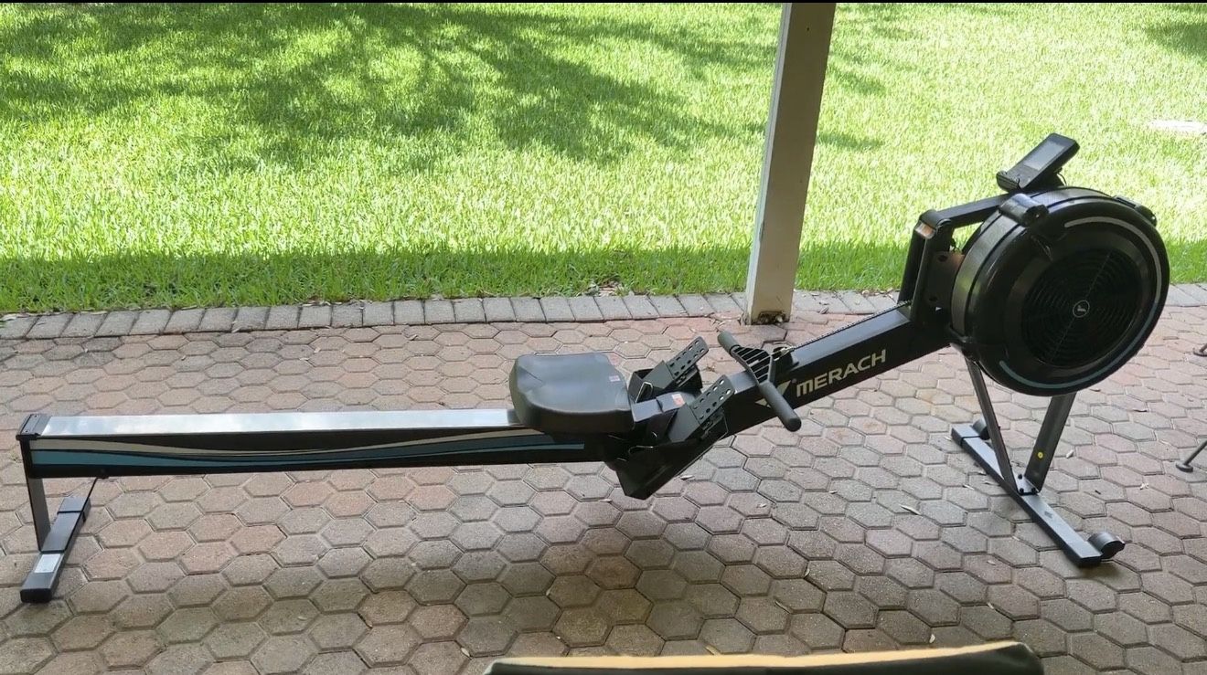 Merach NovaRow R50 Air Resistance Rower – Excellent Condition
