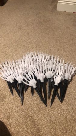 Halloween Skeleton Hand Yard Stakes Set