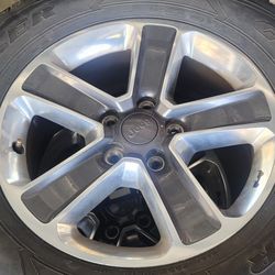 Jeep Wrangler Original Rims