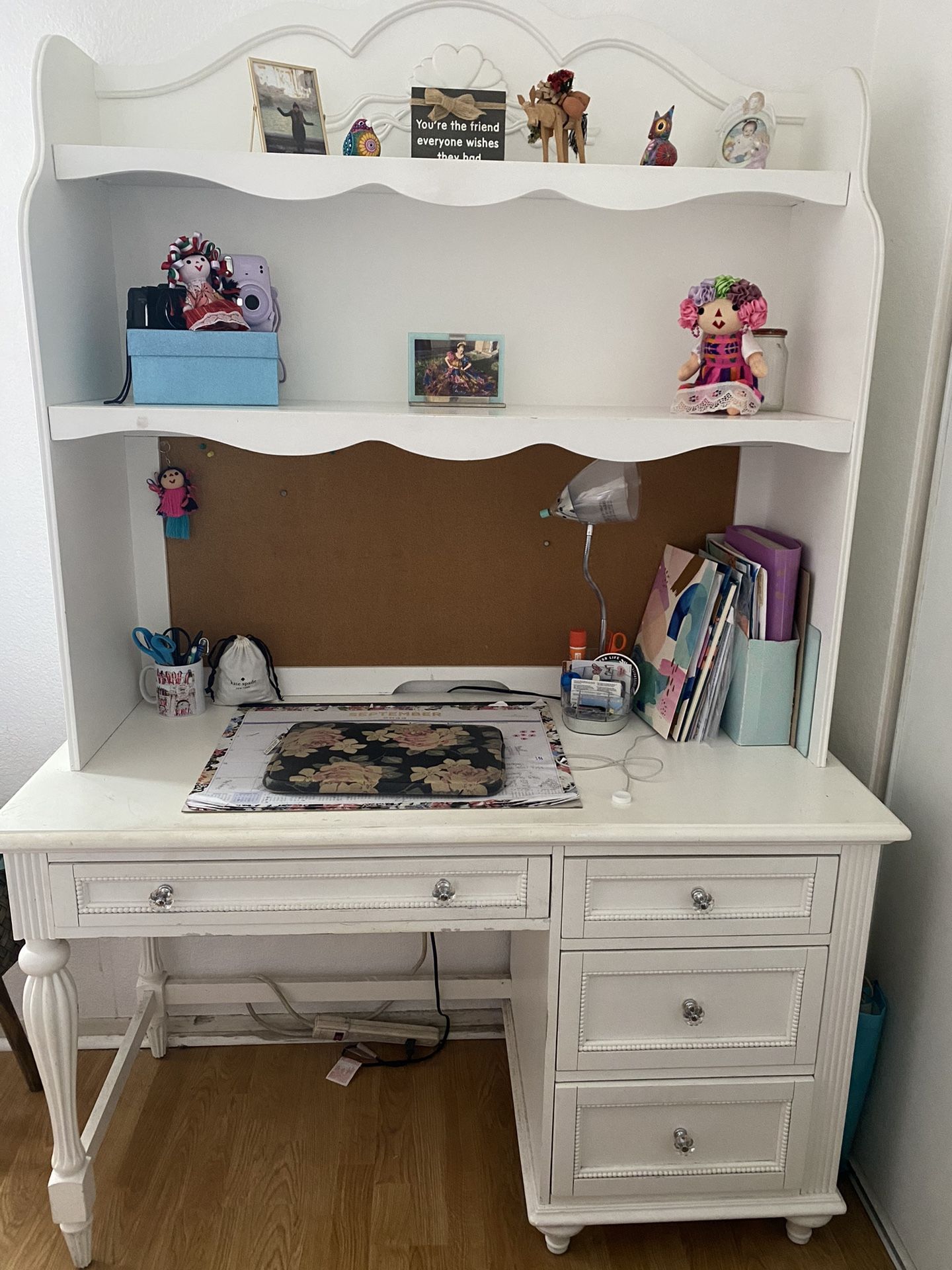 White Desk With Hutch