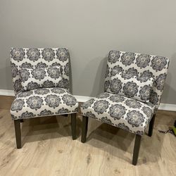 Patterned Chair Set